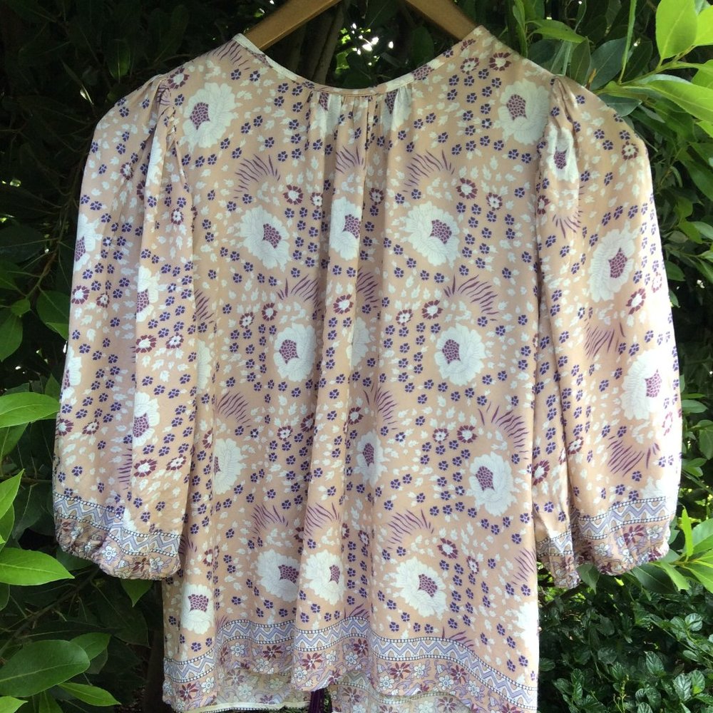 Natalie Martin Kio Top Size Small in Vintage Flowers Amethyst